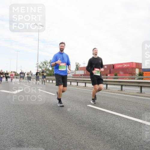 03.10.2025 - Köhlbrandbrückenlauf Matties Gatica Varas http://msf.ph/oto/9173547 03.10.2025 15:27:52 Position 3  meine-sportfotos.de