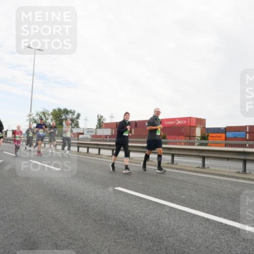 03.10.2025 - Köhlbrandbrückenlauf Matties Gatica Varas http://msf.ph/oto/9173556 03.10.2025 15:27:56 Position 3  meine-sportfotos.de