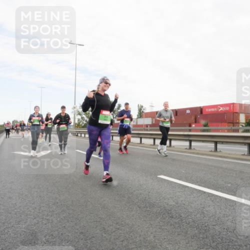 03.10.2025 - Köhlbrandbrückenlauf Matties Gatica Varas http://msf.ph/oto/9173560 03.10.2025 15:27:58 Position 3  meine-sportfotos.de