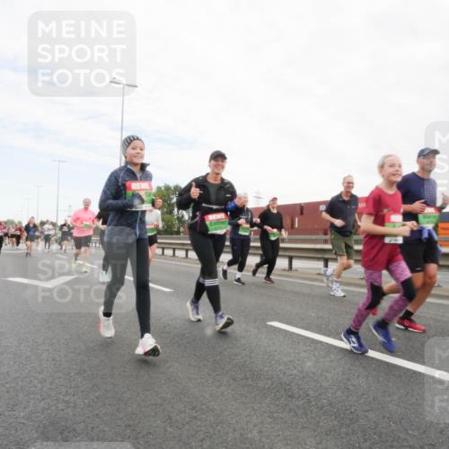 03.10.2025 - Köhlbrandbrückenlauf Matties Gatica Varas http://msf.ph/oto/9173564 03.10.2025 15:28:00 Position 3  meine-sportfotos.de