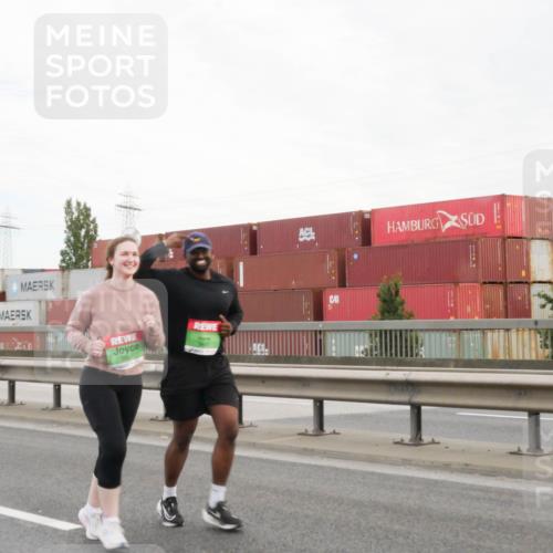 03.10.2025 - Köhlbrandbrückenlauf Matties Gatica Varas http://msf.ph/oto/9173742 03.10.2025 15:29:45 Position 3  meine-sportfotos.de