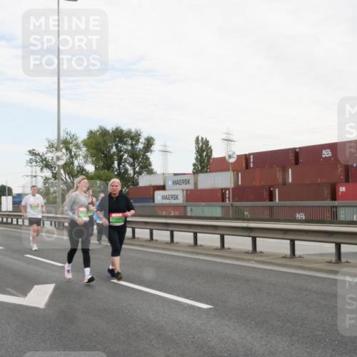03.10.2025 - Köhlbrandbrückenlauf Matties Gatica Varas http://msf.ph/oto/9173744 03.10.2025 15:29:49 Position 3  meine-sportfotos.de