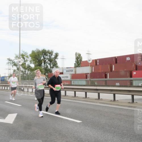 03.10.2025 - Köhlbrandbrückenlauf Matties Gatica Varas http://msf.ph/oto/9173745 03.10.2025 15:29:49 Position 3  meine-sportfotos.de