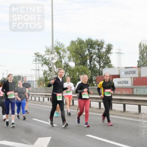03.10.2025 - Köhlbrandbrückenlauf Matties Gatica Varas http://msf.ph/oto/9173752 03.10.2025 15:29:57 Position 3 00, 00600 meine-sportfotos.de