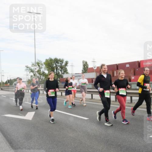 03.10.2025 - Köhlbrandbrückenlauf Matties Gatica Varas http://msf.ph/oto/9173758 03.10.2025 15:30:00 Position 3  meine-sportfotos.de