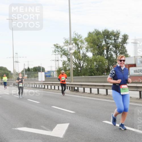 03.10.2025 - Köhlbrandbrückenlauf Matties Gatica Varas http://msf.ph/oto/9173793 03.10.2025 15:30:31 Position 3  meine-sportfotos.de