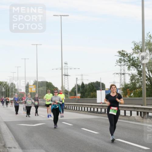 03.10.2025 - Köhlbrandbrückenlauf Matties Gatica Varas http://msf.ph/oto/9173801 03.10.2025 15:30:35 Position 3  meine-sportfotos.de