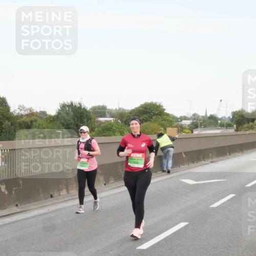 03.10.2025 - Köhlbrandbrückenlauf Matties Gatica Varas http://msf.ph/oto/9173846 03.10.2025 15:31:48 Position 3 9235 meine-sportfotos.de