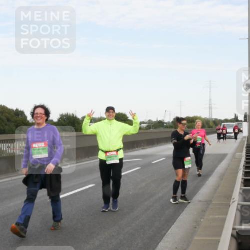03.10.2025 - Köhlbrandbrückenlauf Matties Gatica Varas http://msf.ph/oto/9173886 03.10.2025 15:32:53 Position 3 9342 meine-sportfotos.de