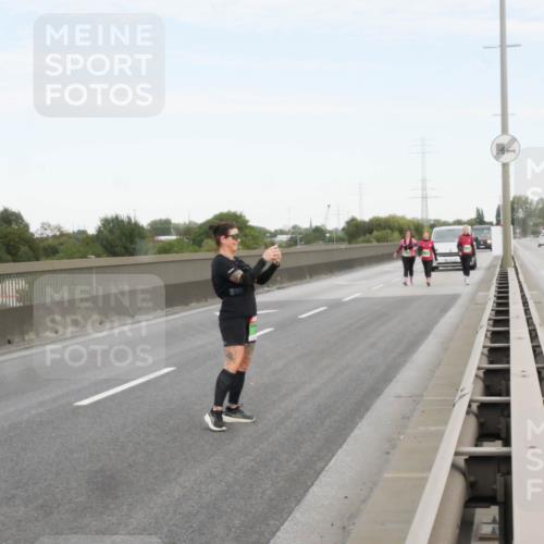 03.10.2025 - Köhlbrandbrückenlauf Matties Gatica Varas http://msf.ph/oto/9173892 03.10.2025 15:33:00 Position 3  meine-sportfotos.de