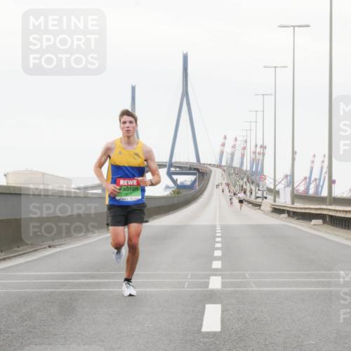 03.10.2025 - Köhlbrandbrückenlauf Matties Gatica Varas http://msf.ph/oto/9174040 03.10.2025 15:36:21 Position 3 8871 meine-sportfotos.de