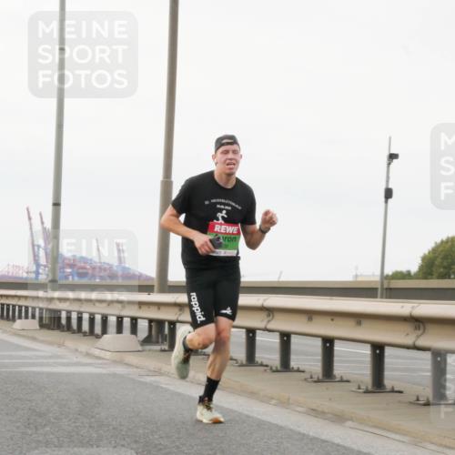 03.10.2025 - Köhlbrandbrückenlauf Matties Gatica Varas http://msf.ph/oto/9174150 03.10.2025 15:38:13 Position 3 32, 24, 08, 2019, 5 meine-sportfotos.de