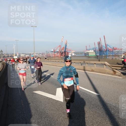 03.10.2025 - Köhlbrandbrückenlauf Yannick Fuchs http://msf.ph/oto/9174558 03.10.2025 08:43:18 Position 2 3778, 18 meine-sportfotos.de