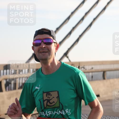 03.10.2025 - Köhlbrandbrückenlauf Yannick Fuchs http://msf.ph/oto/9174669 03.10.2025 08:22:53 Position 1  meine-sportfotos.de