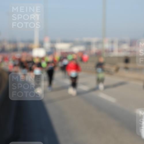 03.10.2025 - Köhlbrandbrückenlauf Yannick Fuchs http://msf.ph/oto/9174704 03.10.2025 08:43:44 Position 2  meine-sportfotos.de