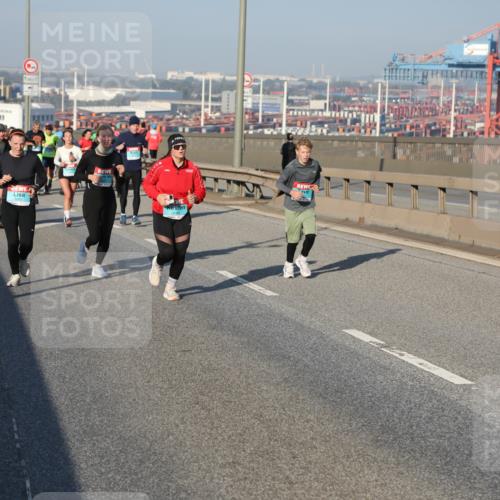 03.10.2025 - Köhlbrandbrückenlauf Yannick Fuchs http://msf.ph/oto/9174717 03.10.2025 08:43:46 Position 2  meine-sportfotos.de