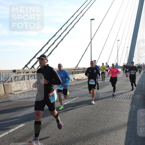 03.10.2025 - Köhlbrandbrückenlauf Yannick Fuchs http://msf.ph/oto/9174793 03.10.2025 08:23:13 Position 1  meine-sportfotos.de
