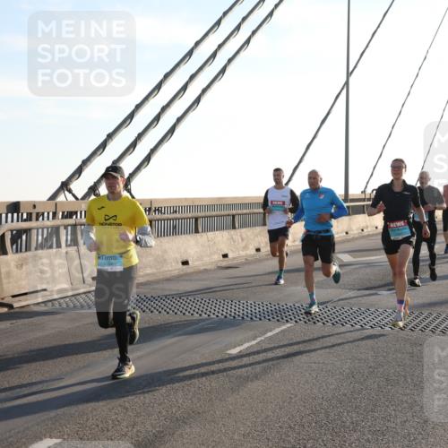03.10.2025 - Köhlbrandbrückenlauf Yannick Fuchs http://msf.ph/oto/9174818 03.10.2025 08:23:16 Position 1 3332 meine-sportfotos.de