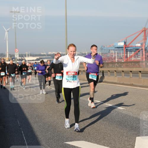 03.10.2025 - Köhlbrandbrückenlauf Yannick Fuchs http://msf.ph/oto/9174852 03.10.2025 08:44:21 Position 2 1742 meine-sportfotos.de