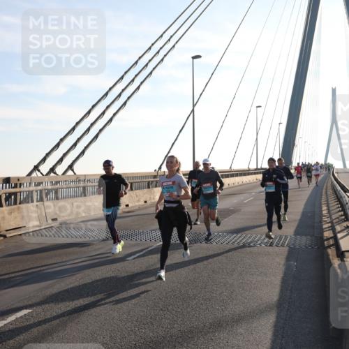 03.10.2025 - Köhlbrandbrückenlauf Yannick Fuchs http://msf.ph/oto/9174868 03.10.2025 08:23:22 Position 1  meine-sportfotos.de