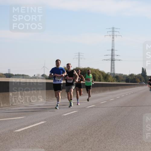 03.10.2025 - Köhlbrandbrückenlauf Yannick Fuchs http://msf.ph/oto/9175031 03.10.2025 11:10:55 Position 3  meine-sportfotos.de