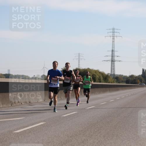 03.10.2025 - Köhlbrandbrückenlauf Yannick Fuchs http://msf.ph/oto/9175033 03.10.2025 11:10:56 Position 3 90 meine-sportfotos.de