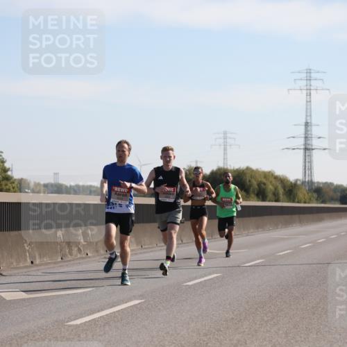 03.10.2025 - Köhlbrandbrückenlauf Yannick Fuchs http://msf.ph/oto/9175039 03.10.2025 11:10:56 Position 3  meine-sportfotos.de