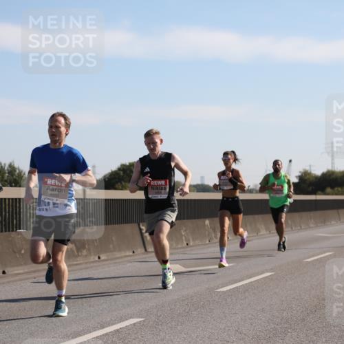 03.10.2025 - Köhlbrandbrückenlauf Yannick Fuchs http://msf.ph/oto/9175058 03.10.2025 11:10:58 Position 3 4033, 4004 meine-sportfotos.de