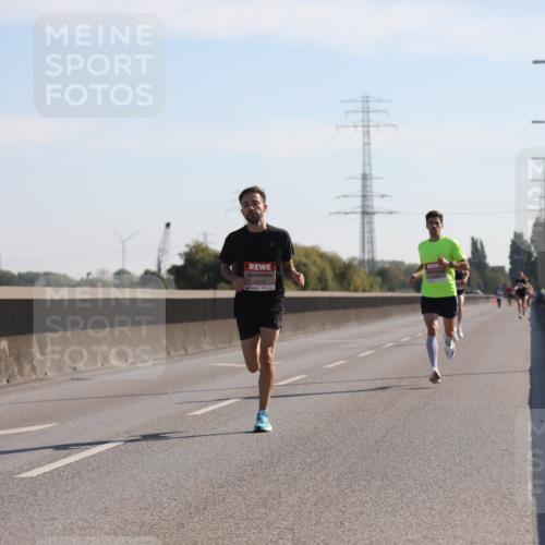 03.10.2025 - Köhlbrandbrückenlauf Yannick Fuchs http://msf.ph/oto/9175097 03.10.2025 11:11:06 Position 3 4010 meine-sportfotos.de
