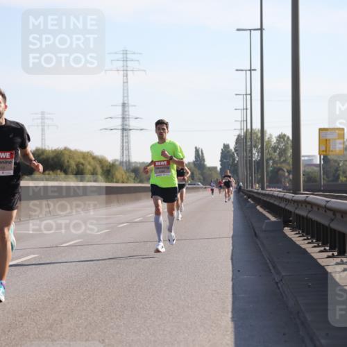 03.10.2025 - Köhlbrandbrückenlauf Yannick Fuchs http://msf.ph/oto/9175100 03.10.2025 11:11:07 Position 3 4010, 6280 meine-sportfotos.de