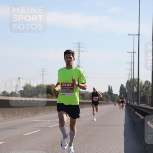 03.10.2025 - Köhlbrandbrückenlauf Yannick Fuchs http://msf.ph/oto/9175115 03.10.2025 11:11:09 Position 3 6280 meine-sportfotos.de