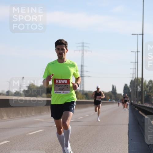 03.10.2025 - Köhlbrandbrückenlauf Yannick Fuchs http://msf.ph/oto/9175118 03.10.2025 11:11:09 Position 3 6280 meine-sportfotos.de