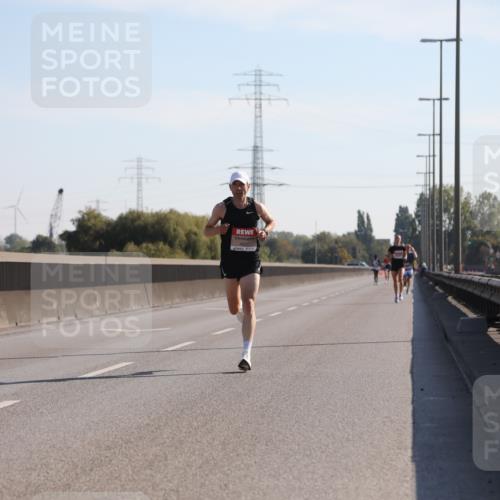 03.10.2025 - Köhlbrandbrückenlauf Yannick Fuchs http://msf.ph/oto/9175139 03.10.2025 11:11:12 Position 3  meine-sportfotos.de