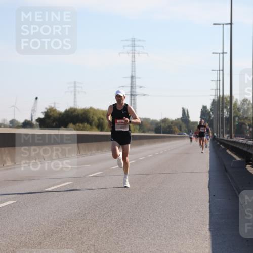03.10.2025 - Köhlbrandbrückenlauf Yannick Fuchs http://msf.ph/oto/9175142 03.10.2025 11:11:12 Position 3  meine-sportfotos.de