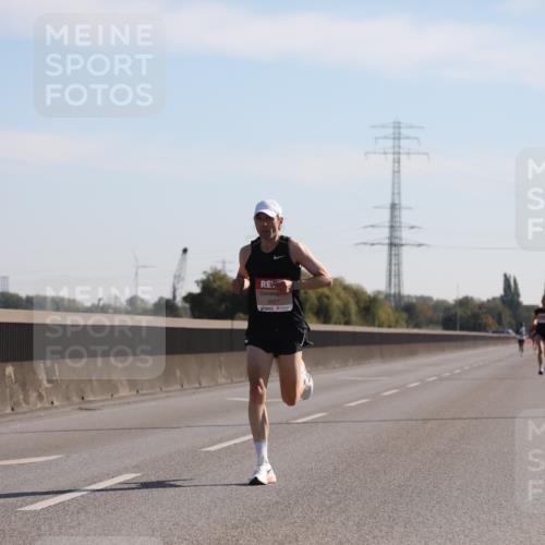 03.10.2025 - Köhlbrandbrückenlauf Yannick Fuchs http://msf.ph/oto/9175149 03.10.2025 11:11:13 Position 3 4027 meine-sportfotos.de
