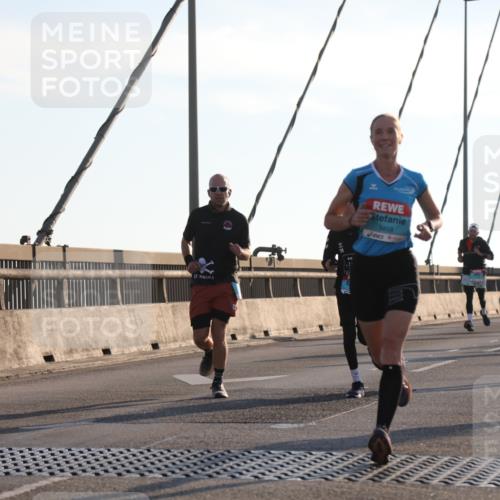 03.10.2025 - Köhlbrandbrückenlauf Yannick Fuchs http://msf.ph/oto/9175164 03.10.2025 08:23:56 Position 1  meine-sportfotos.de