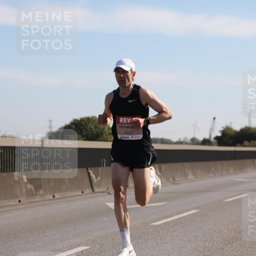 03.10.2025 - Köhlbrandbrückenlauf Yannick Fuchs http://msf.ph/oto/9175166 03.10.2025 11:11:14 Position 3 4027 meine-sportfotos.de
