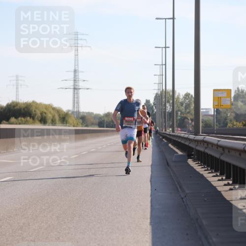 03.10.2025 - Köhlbrandbrückenlauf Yannick Fuchs http://msf.ph/oto/9175220 03.10.2025 11:11:24 Position 3  meine-sportfotos.de
