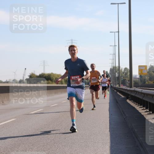 03.10.2025 - Köhlbrandbrückenlauf Yannick Fuchs http://msf.ph/oto/9175249 03.10.2025 11:11:26 Position 3  meine-sportfotos.de