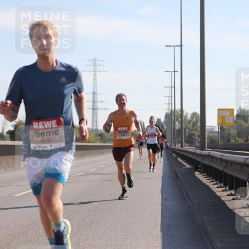 03.10.2025 - Köhlbrandbrückenlauf Yannick Fuchs http://msf.ph/oto/9175253 03.10.2025 11:11:27 Position 3 6638, 1 meine-sportfotos.de