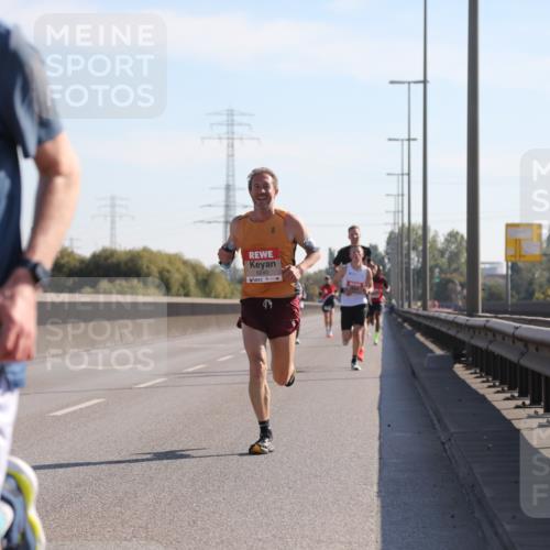 03.10.2025 - Köhlbrandbrückenlauf Yannick Fuchs http://msf.ph/oto/9175260 03.10.2025 11:11:28 Position 3 6638, 6240 meine-sportfotos.de