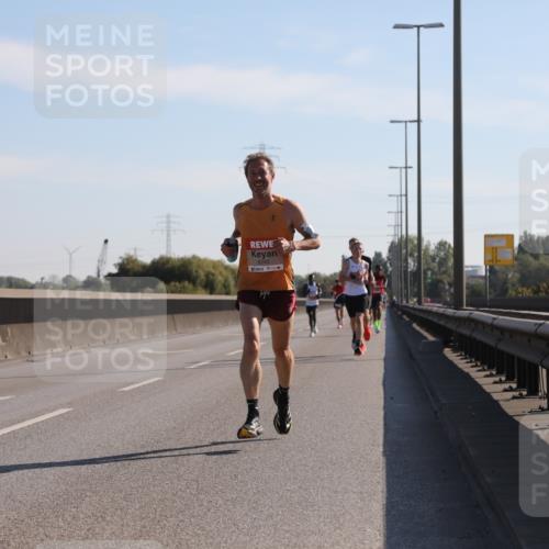 03.10.2025 - Köhlbrandbrückenlauf Yannick Fuchs http://msf.ph/oto/9175266 03.10.2025 11:11:28 Position 3 6240 meine-sportfotos.de