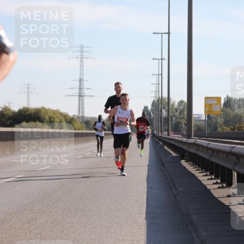 03.10.2025 - Köhlbrandbrückenlauf Yannick Fuchs http://msf.ph/oto/9175283 03.10.2025 11:11:30 Position 3  meine-sportfotos.de