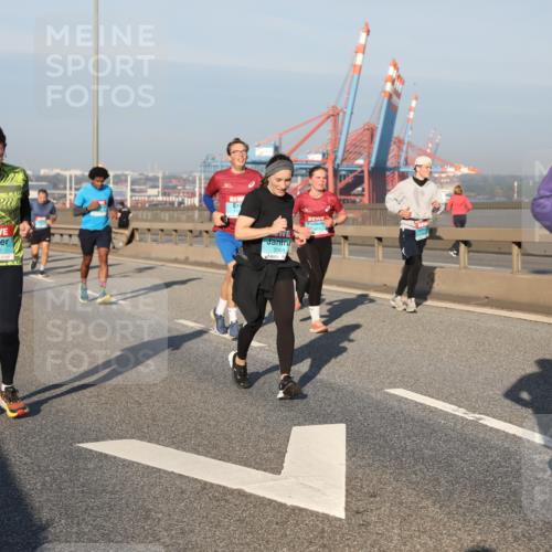 03.10.2025 - Köhlbrandbrückenlauf Yannick Fuchs http://msf.ph/oto/9175337 03.10.2025 08:45:02 Position 2 520, 3068, 034 meine-sportfotos.de