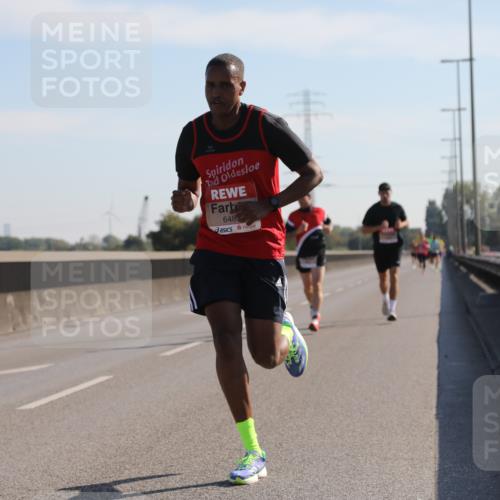 03.10.2025 - Köhlbrandbrückenlauf Yannick Fuchs http://msf.ph/oto/9175347 03.10.2025 11:11:37 Position 3 648 meine-sportfotos.de