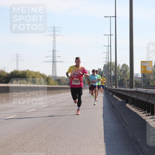 03.10.2025 - Köhlbrandbrückenlauf Yannick Fuchs http://msf.ph/oto/9175402 03.10.2025 11:11:49 Position 3  meine-sportfotos.de