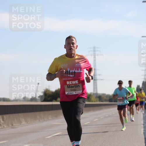 03.10.2025 - Köhlbrandbrückenlauf Yannick Fuchs http://msf.ph/oto/9175411 03.10.2025 11:11:52 Position 3 6482 meine-sportfotos.de