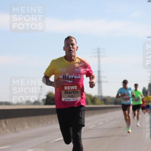 03.10.2025 - Köhlbrandbrückenlauf Yannick Fuchs http://msf.ph/oto/9175414 03.10.2025 11:11:52 Position 3 6482 meine-sportfotos.de