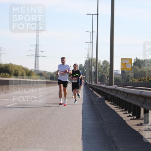 03.10.2025 - Köhlbrandbrückenlauf Yannick Fuchs http://msf.ph/oto/9175483 03.10.2025 11:12:04 Position 3  meine-sportfotos.de