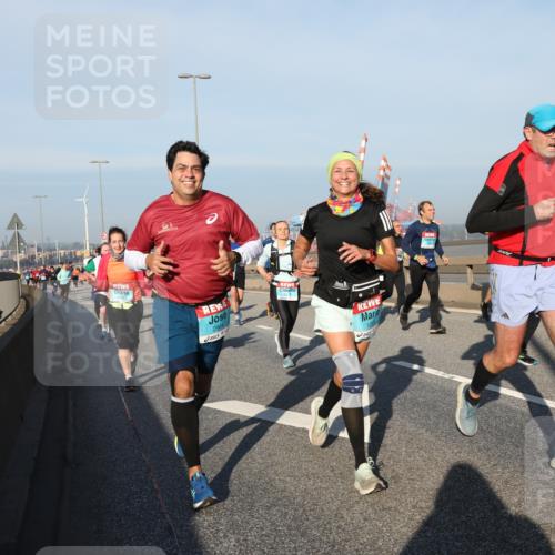03.10.2025 - Köhlbrandbrückenlauf Yannick Fuchs http://msf.ph/oto/9175500 03.10.2025 08:45:16 Position 2  meine-sportfotos.de